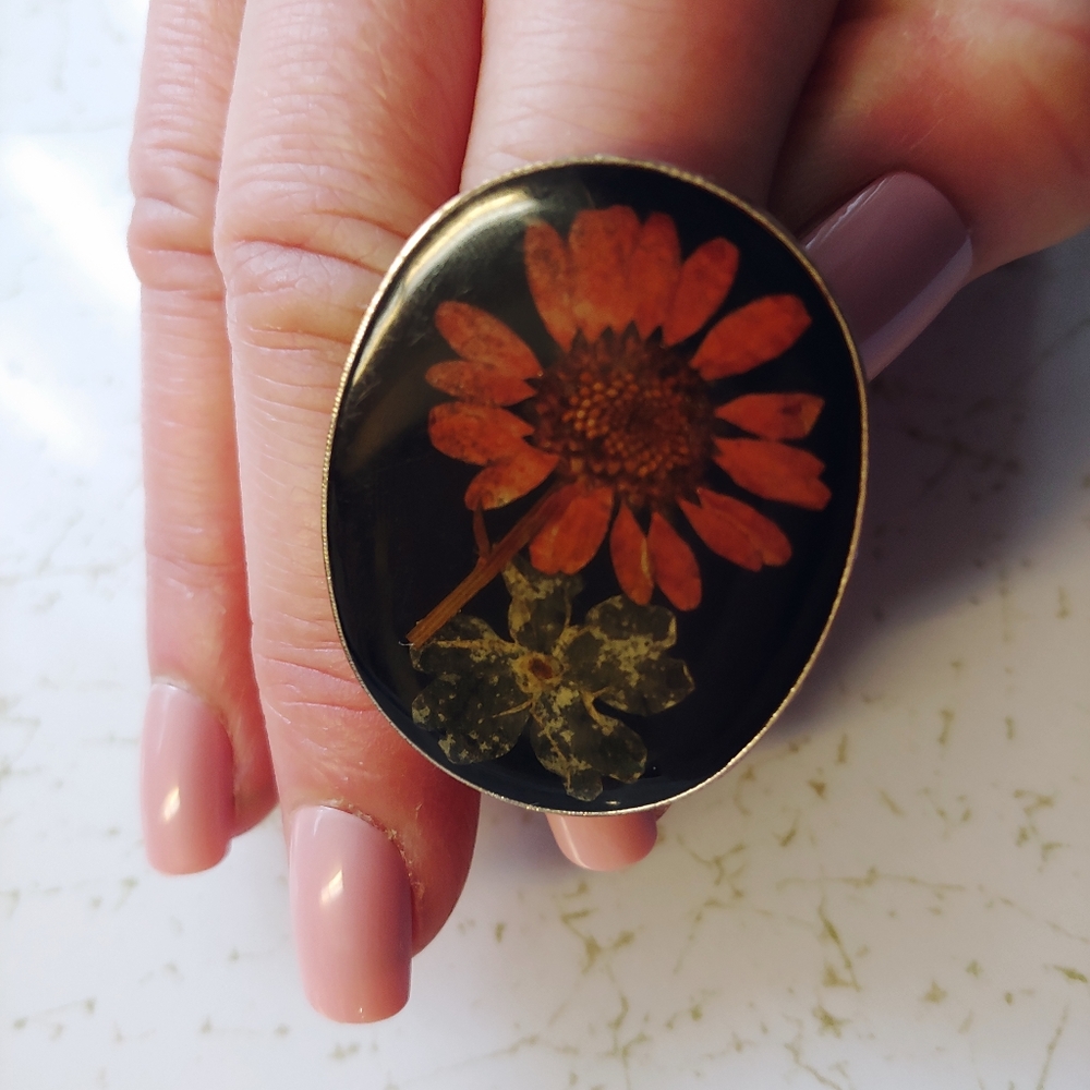 Bono vintage dried flower ring and wood bracelet s